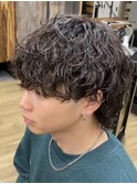 那覇/刈り上げセンターパート/波巻きツイストスパイラル