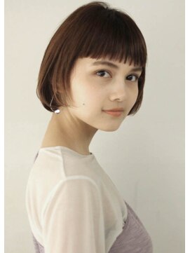 サーカス バイ ビュートリアム 青山(CIRCUS by BEAUTRIUM) 丸みのあるシンプルボブ