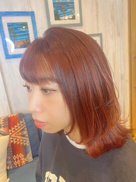 ルチア(Lucia) 外ハネレイヤースタイル/ブラッドオレンジ/30代40代50代