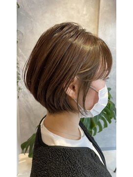 シキ(shiki) インナーカラーショートボブ【shiki】