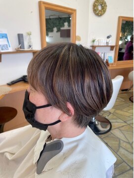 ナチュラ(Natura) 白髪ぼかしハイライト