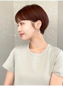ショート×顔周り×前髪×シルキーベージュ×グレージュカラー