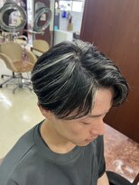ヘアサロンナンバーワンクラブ上和田本店&nbsp;メッシュ×センターパート