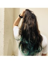 エイチバイシオミエイチ 神戸三宮(H by shiomi H)&nbsp;ターコイズブルーカラー