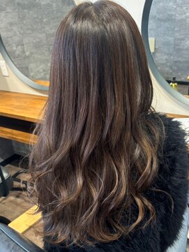 トゥルートラストトロワー 須玉店(True Trust trois) 大人可愛い20代30代40代 レイヤースタイル グラデーションカラー