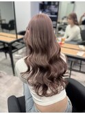 ほんのりピンクベージュ