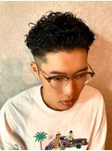 短髪ワイルドツーブロック　極道パーマ