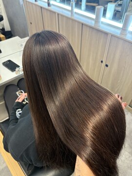 キング 梅田店(K!ng) 縮毛矯正髪質改善ハイライトレイヤーカット梅田美容室エクステ