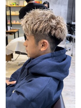 スパイラルパーマ/ツイストスパイラル/マッシュ/マッシュウルフ