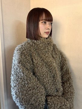 ぱつっと切りっぱなしボブ
