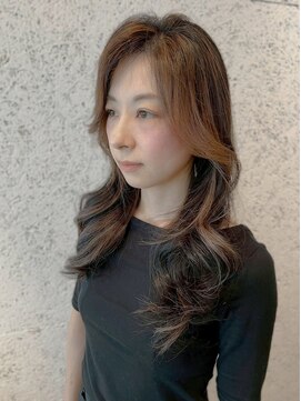 DAMANI 表参道 髪質改善/ヘッドスパ/ハイライト/白髪染め/白髪ぼかし/縮毛矯正 似合わせカット/ミディアムレイヤーカット[表参道駅]