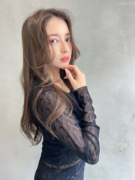 エイチ(H eitf) H【eitf】　原宿　表参道　ゆる巻き