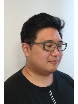 サエラクワトロ ナチュラル伊達男ショート