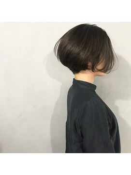 タグ(#tag) #刈り上げ前下がりボブ