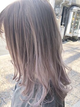 シャンプーボーイ セントラル 博多(SHAMPOO BOY central) 淡いピンクシルバー　バレイヤージュで☆