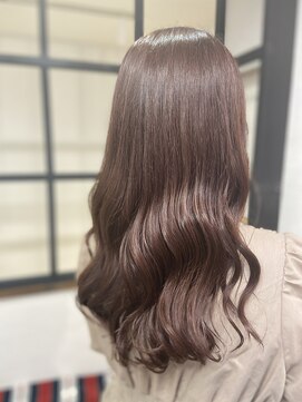 インビテーション(invitation) 【invitation】柔らかピンク・パープルベージュ・艶ロングヘアー