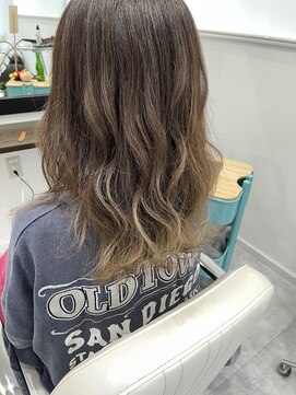 キューカンバー(CUCUMBER) ハイライトカラー