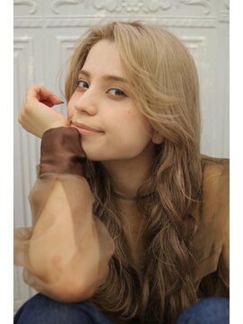 リビンバイアフロート(Livin by afloat) モテ愛されヘア！ミルクティーベージュ×ゆるっとウェーブ