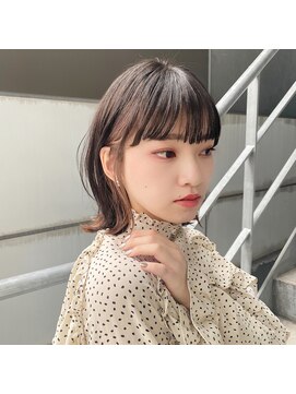 エマ ギンザ(EMMA GINZA) インナーカラーが可愛い！くびれボブ