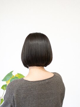 リアン(LIEN) ミニボブ×ナチュラル