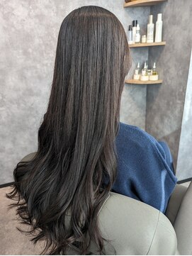 エム(em) 髪質改善カラー