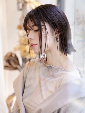 エムスラッシュ ストリートマーケット スマートサロン センター北(M.SLASH) 黒髪/バレイヤージュ/切りっぱなしボブ/外ハネボブ/センター北