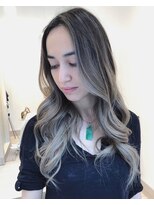 ラフィスヘアードープ 新宿店(La fith hair dope)&nbsp;外国人ホワイトバレイヤージュ☆