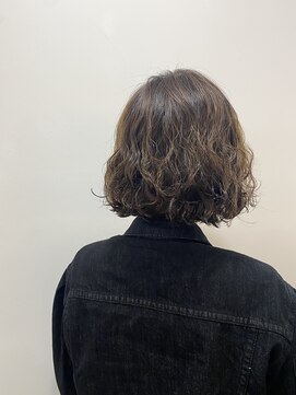 ヘアーアンドメイクアップモパ ボブパーマ