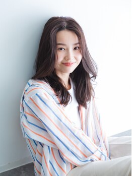 バブー バイ ビューティービースト 沖縄店(ba-boo by beauty:beast Academy)の写真/“再現性の高さ”にこだわった骨格矯正カットで、自宅でもサロン帰りの仕上がりを簡単に再現できます♪