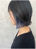 切りっぱなしボブ　インナーカラーブルー　ブリーチ　岐阜