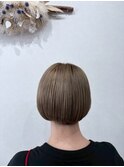 ショートボブ
