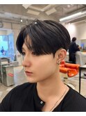 センターパートメンズカット韓国ヘアダウンパーマ刈り上げなし