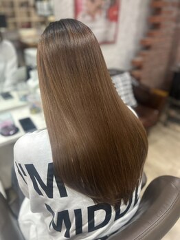 ブルーム(Bloom)の写真/【髪質改善トリートメント♪】シルキーエンザイムで柔らかくまとまる髪に導く♪超音波トリートメントも◎