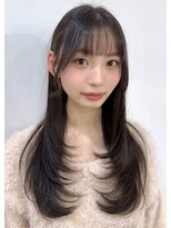 レイラバイアフロート 吉祥寺(Lila by afloat)&nbsp;レイヤーカット／顔まわり／ミディアムレイヤー/ハッシュカット