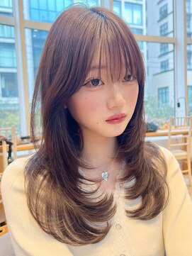 バイオレット 表参道店(Violet) 顔周りカットミディアムレイヤーハッシュカットシースルーバング