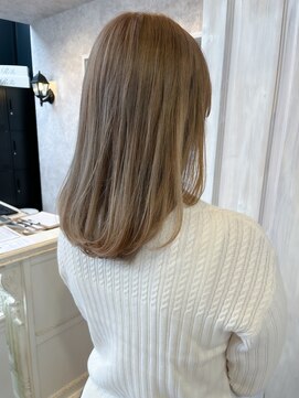 キャアリー(Caary) 福山人気ケアブリーチ10代20代ミルクティーベージュ艶髪レイヤー