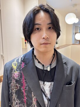 ダーチャ(Datsche) メンズボブ　メンズミディアム　ブラウンカラー　センターパート