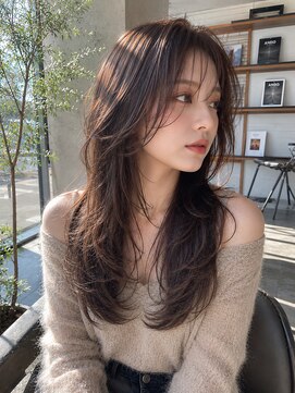 バグズ ヘアデザイン 桔梗が丘店(Baguz HAIR DESIGN) くびれレイヤー×ダークショコラブラウン