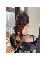 ヘアー ラルゴ(HAIR LARGO)&nbsp;華やか編みおろしアレンジ