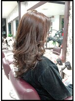 メタ(META)&nbsp;暗めの外国人風グレージュカラー