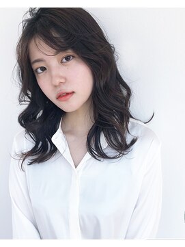 サロン(Salon) ミディアムウェーブ