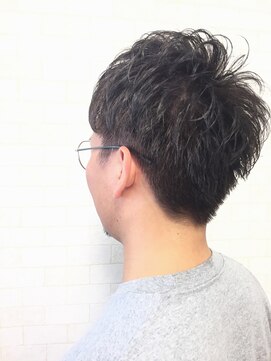 アトリエ 2.23 ドゥドゥトロワーサンテ(ATELIER 2.23 sante) 刈り上げメンズショート