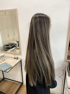 カッシーニ 琴似店(CASSINI) ロングバレイヤージュ