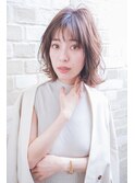 【el zafiro  kitahama】シアーグレージュ 外はねボブ