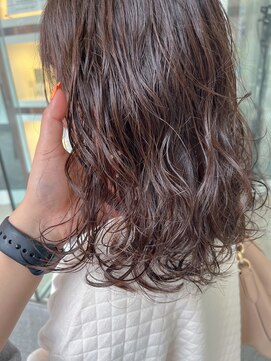 デコラ DECOR コテ巻きパーマ