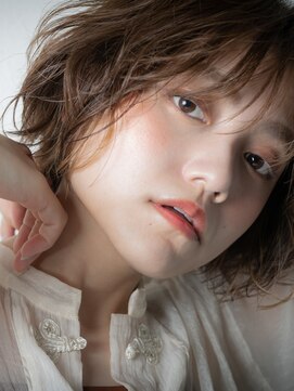 カバーヘアアンドスパ ブリス 浦和(COVER HAIR&SPA bliss) 外国人風オンブレカーキベージュミニボブ203u浦和10代20代30代