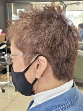 ヘアークリアー 春日部 メンズショートカラーリングでオシャレにセット/お手入れ楽に