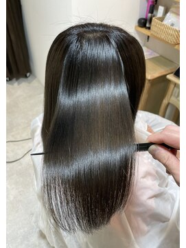 エマヘアープラス 下郡店(Emma Hair plus) 【縮毛矯正】髪質に悩んでる方にオススメです！
