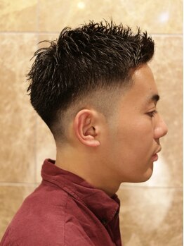 バルビエ グラン 銀座(barbier GRAND)の写真/【新富町1分】カット技術◎新規限定★カットコース¥6600→¥6050/シェービングもセットで清潔感UP!!<理容室>