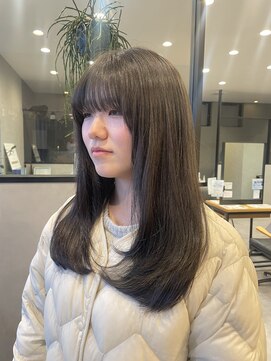 アチーブリス(achieve Liss) オリーブグレージュストレートロングヘア髪質改善トリートメント